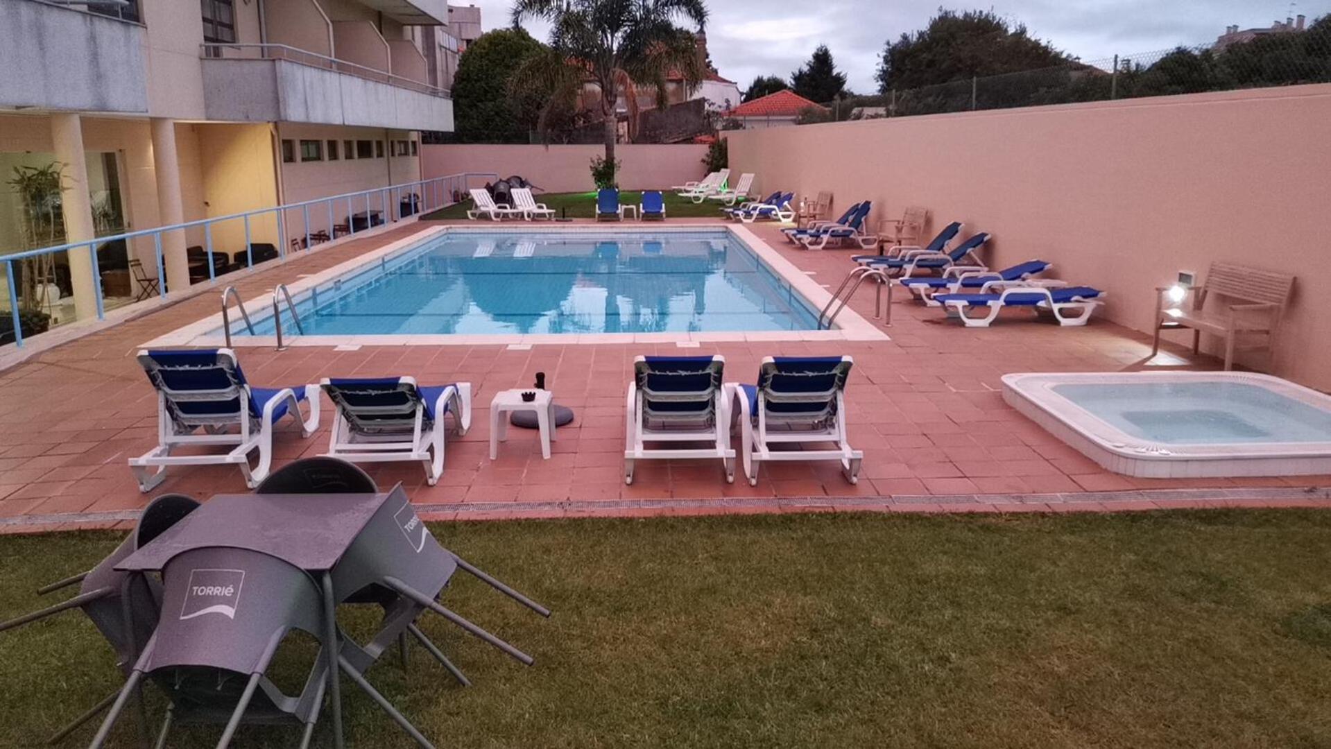 Hotel La Fontaine Esmoriz Extérieur photo